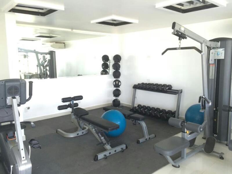 קולון Apartamento En Balabeach Maria Chiquita In Front Of The Beach 2Hab מראה חיצוני תמונה