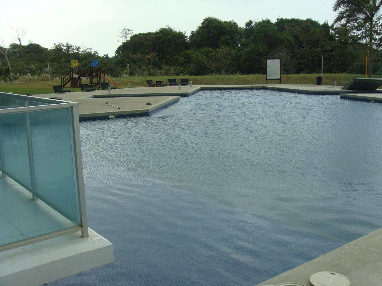 קולון Apartamento En Balabeach Maria Chiquita In Front Of The Beach 2Hab מראה חיצוני תמונה