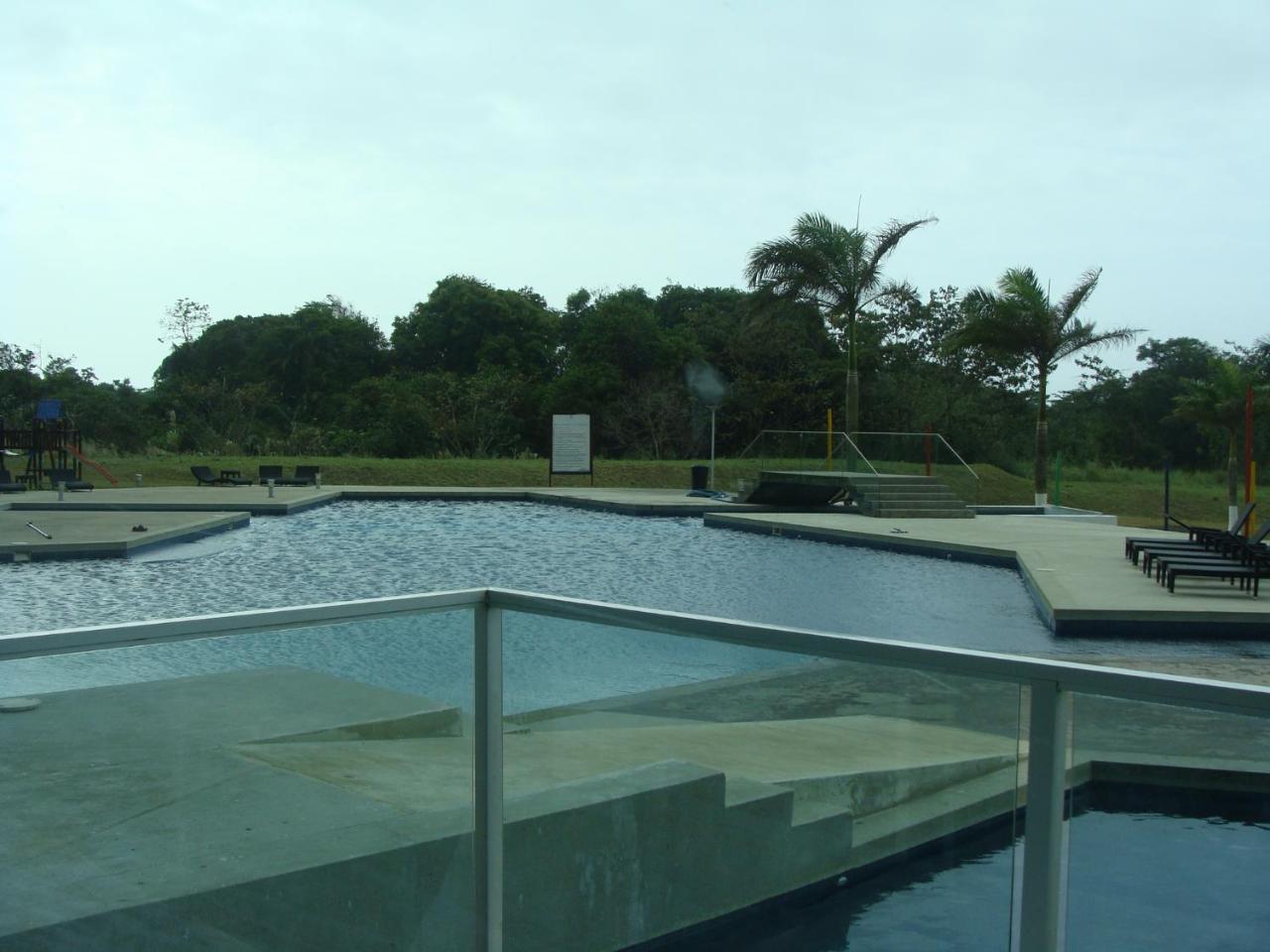 קולון Apartamento En Balabeach Maria Chiquita In Front Of The Beach 2Hab מראה חיצוני תמונה