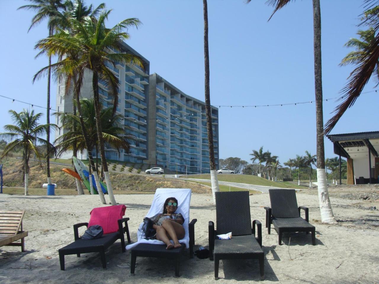 קולון Apartamento En Balabeach Maria Chiquita In Front Of The Beach 2Hab מראה חיצוני תמונה