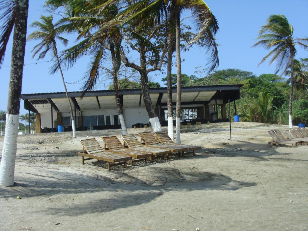 קולון Apartamento En Balabeach Maria Chiquita In Front Of The Beach 2Hab מראה חיצוני תמונה